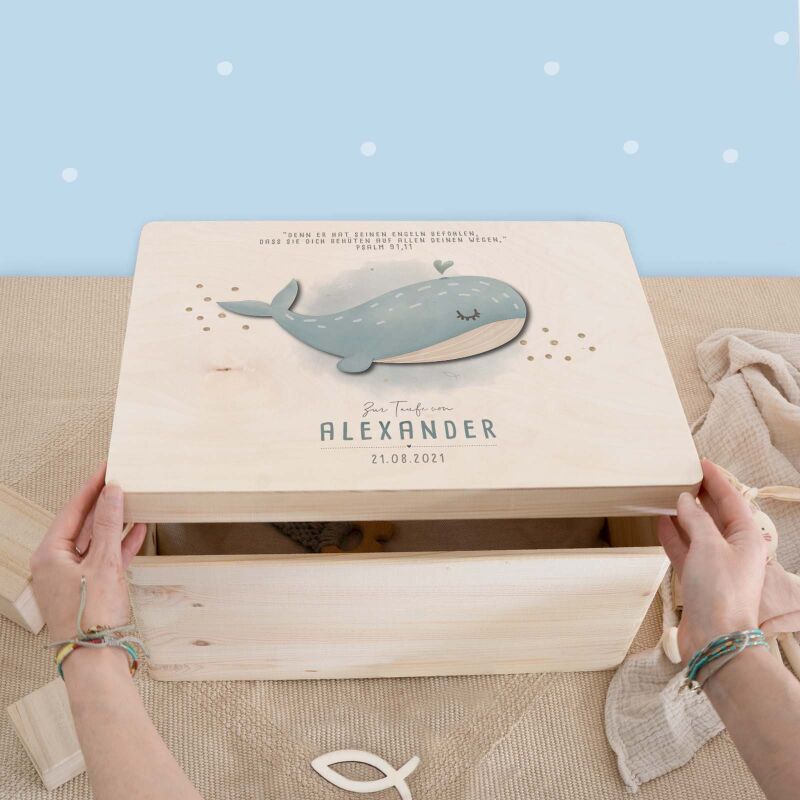 Erinnerungsbox Taufgeschenk "Wal" Aquarell