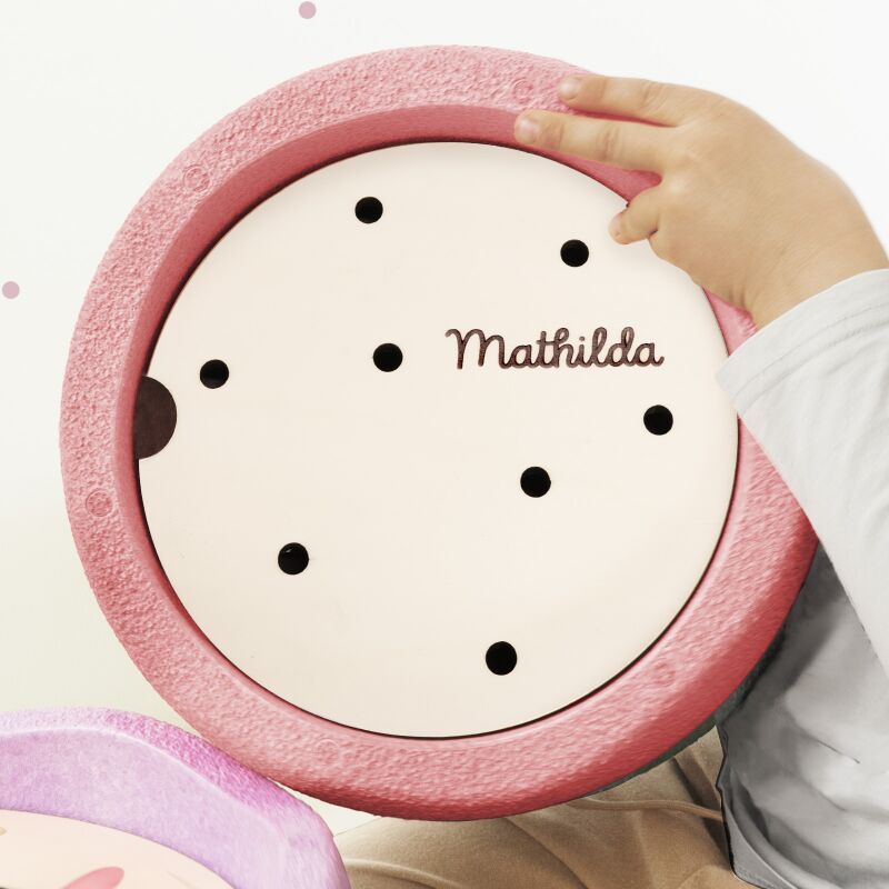Personalisierte Abenteuerplatte "Kleine Löcher" für Stapelstein®