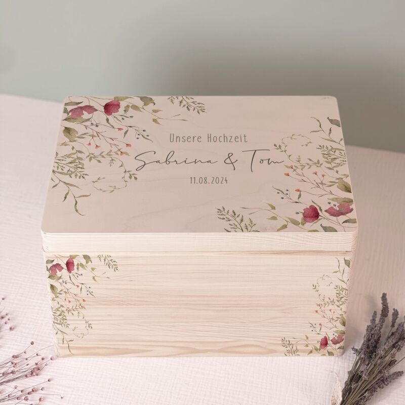 Personalisierte Erinnerungsbox zur Hochzeit Aquarell "Rote Blumen in der Ecke"