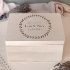 Personalisierte Erinnerungsbox zur Hochzeit "Herzkreis"