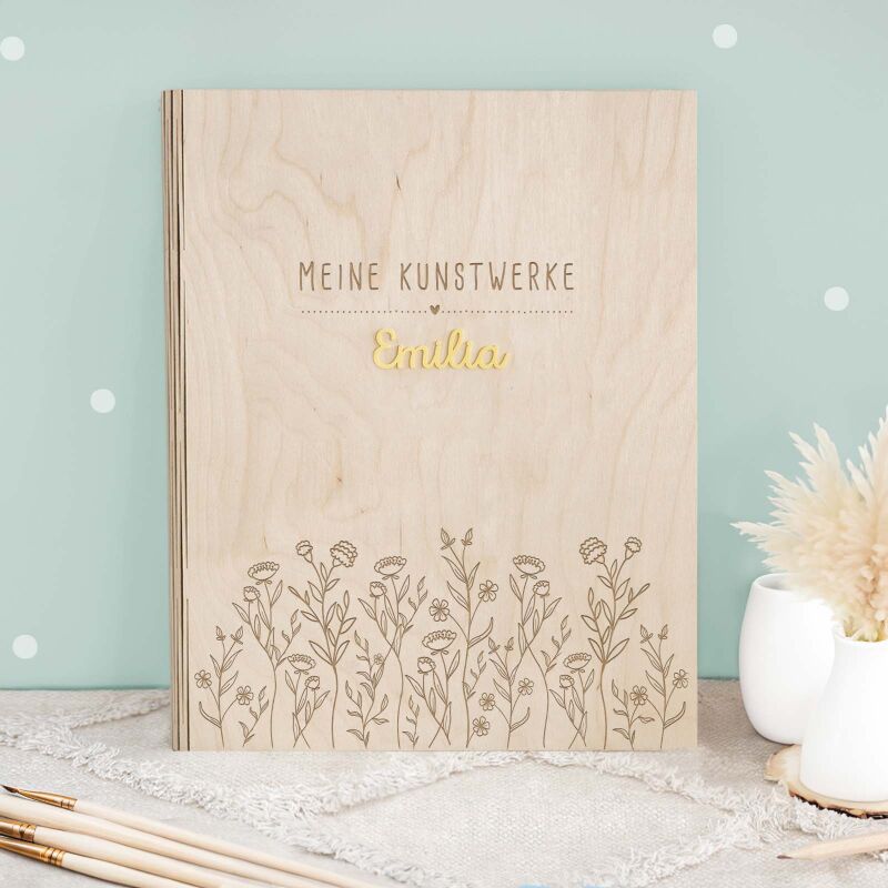 Personalisierte Kunstwerke-Mappe Gravur mit 3D-Name "Blumenwiese"