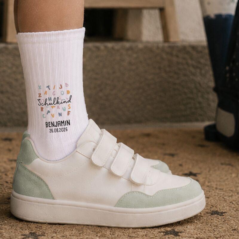 Socken für Kinder zur Einschulung „ABC Wolke“ personalisiert Sublimation