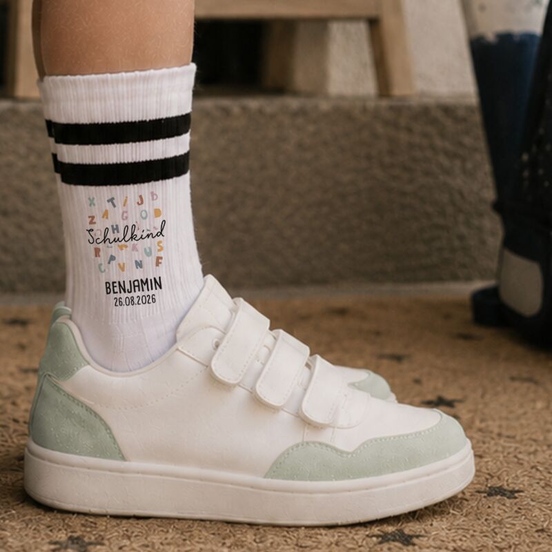 Socken für Kinder zur Einschulung „ABC Wolke“ personalisiert Sublimation