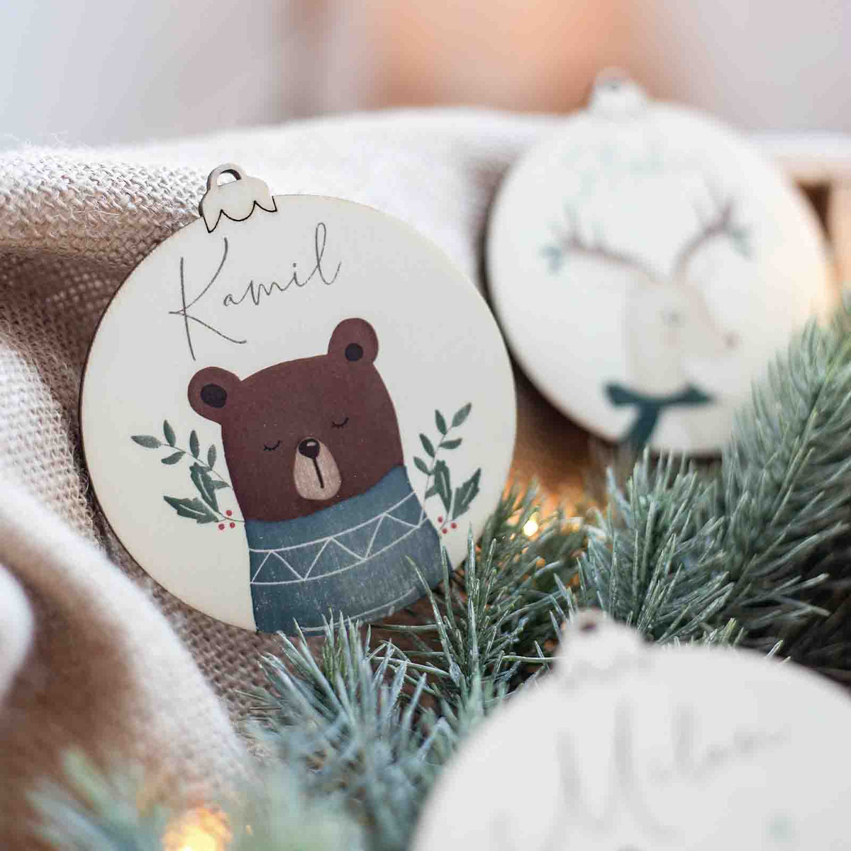 Personalisierte Weihnachtskugel Aquarell "Bär"