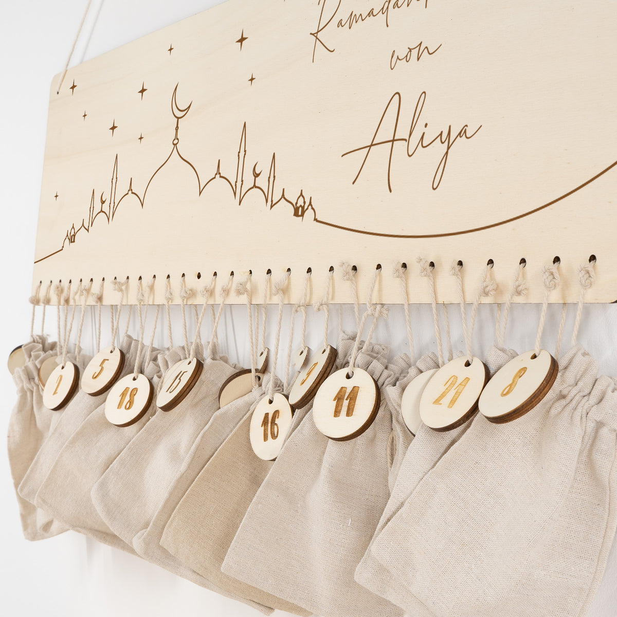 Ramadan Kalender "Moschee One Line" Gravur