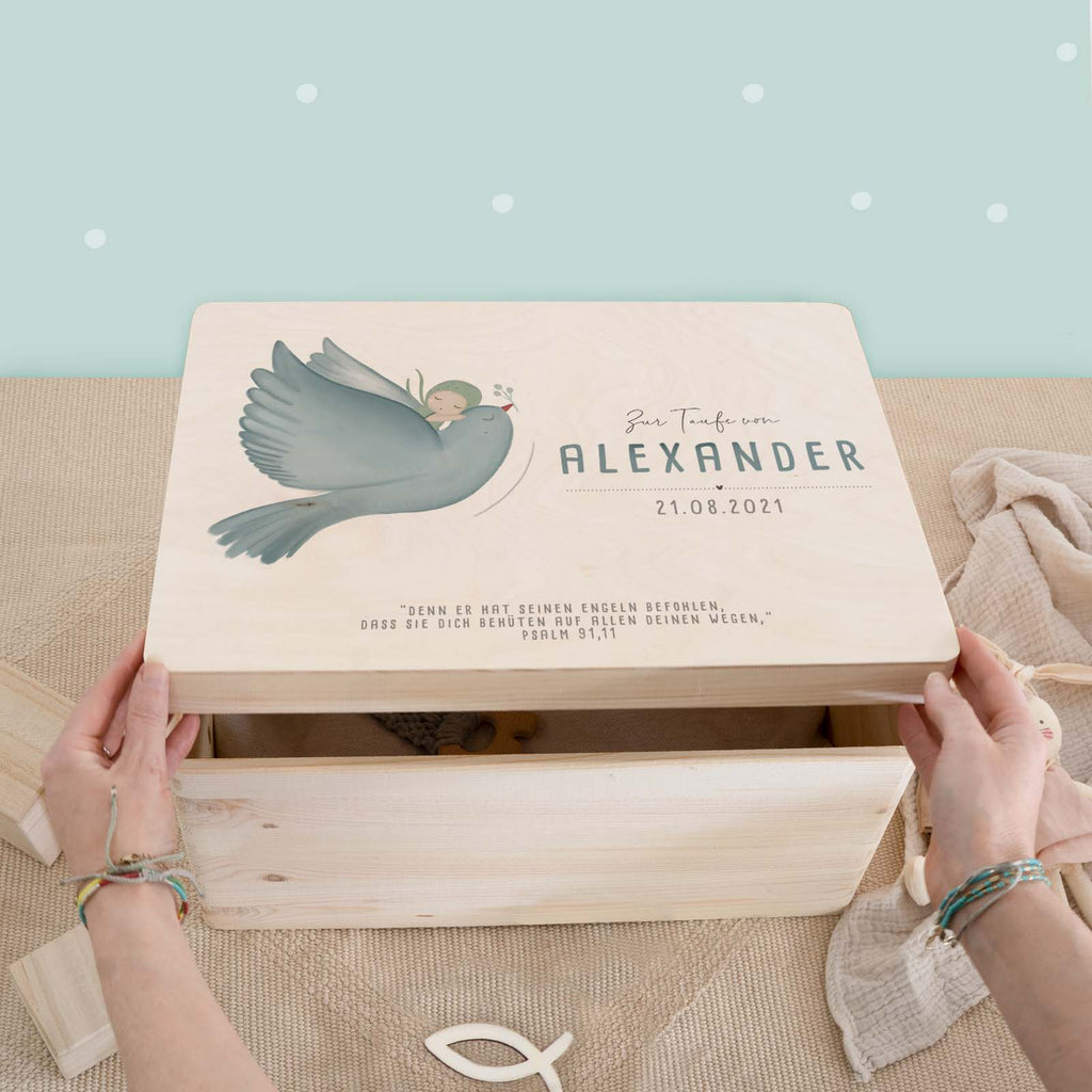 Erinnerungsbox Taufgeschenk "Taube mit Kind" Aquarell