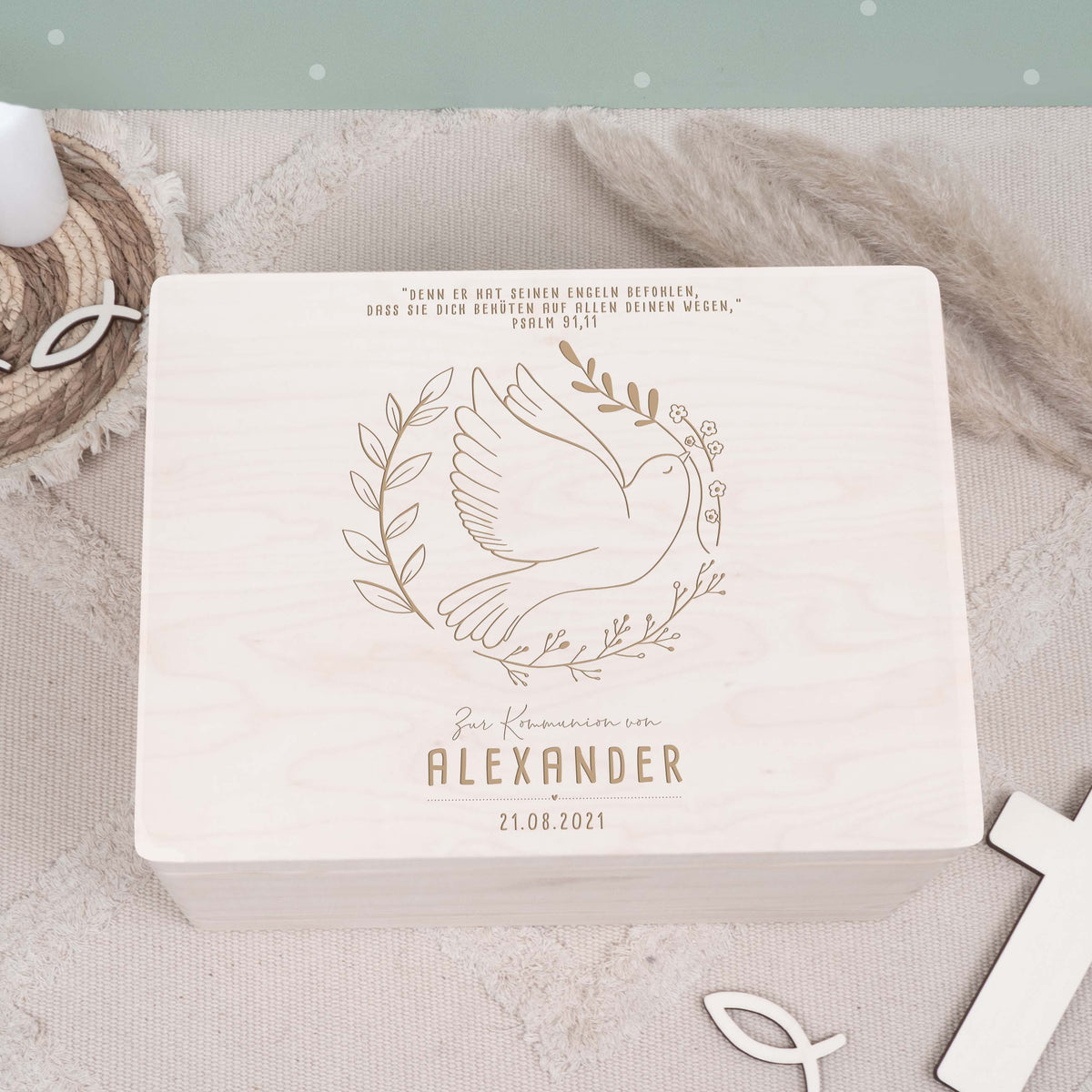 Erinnerungsbox Geschenk zur Kommunion "Taube" Gravur