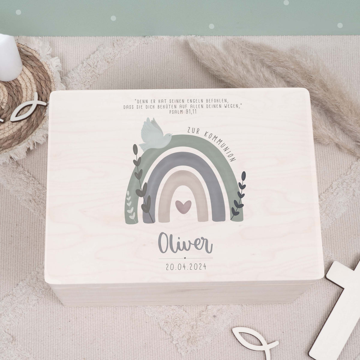 Erinnerungsbox Geschenk zur Kommunion "Regenbogen mit Taube" Aquarell