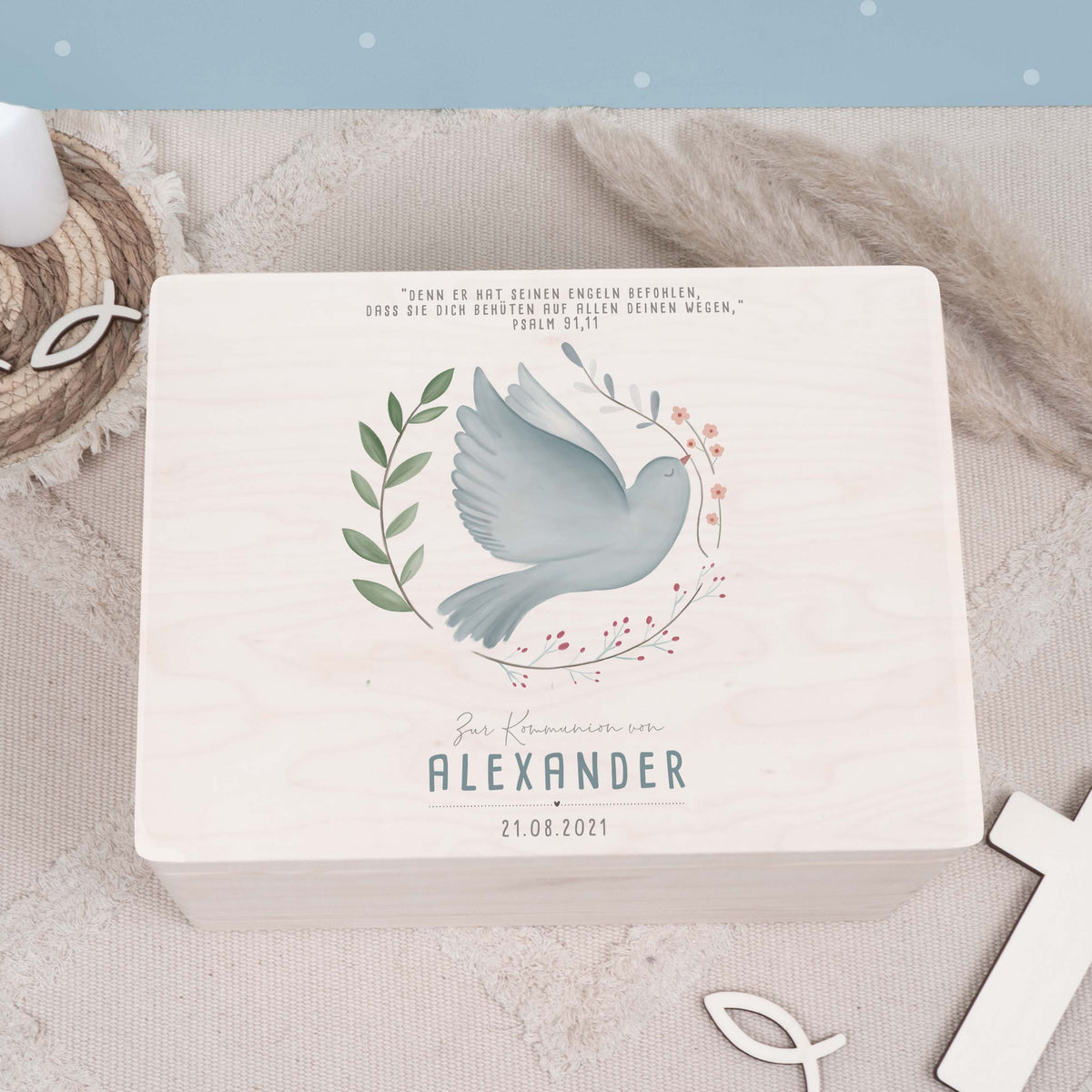 Erinnerungsbox Geschenk zur Kommunion "Taube im Kranz" Aquarell