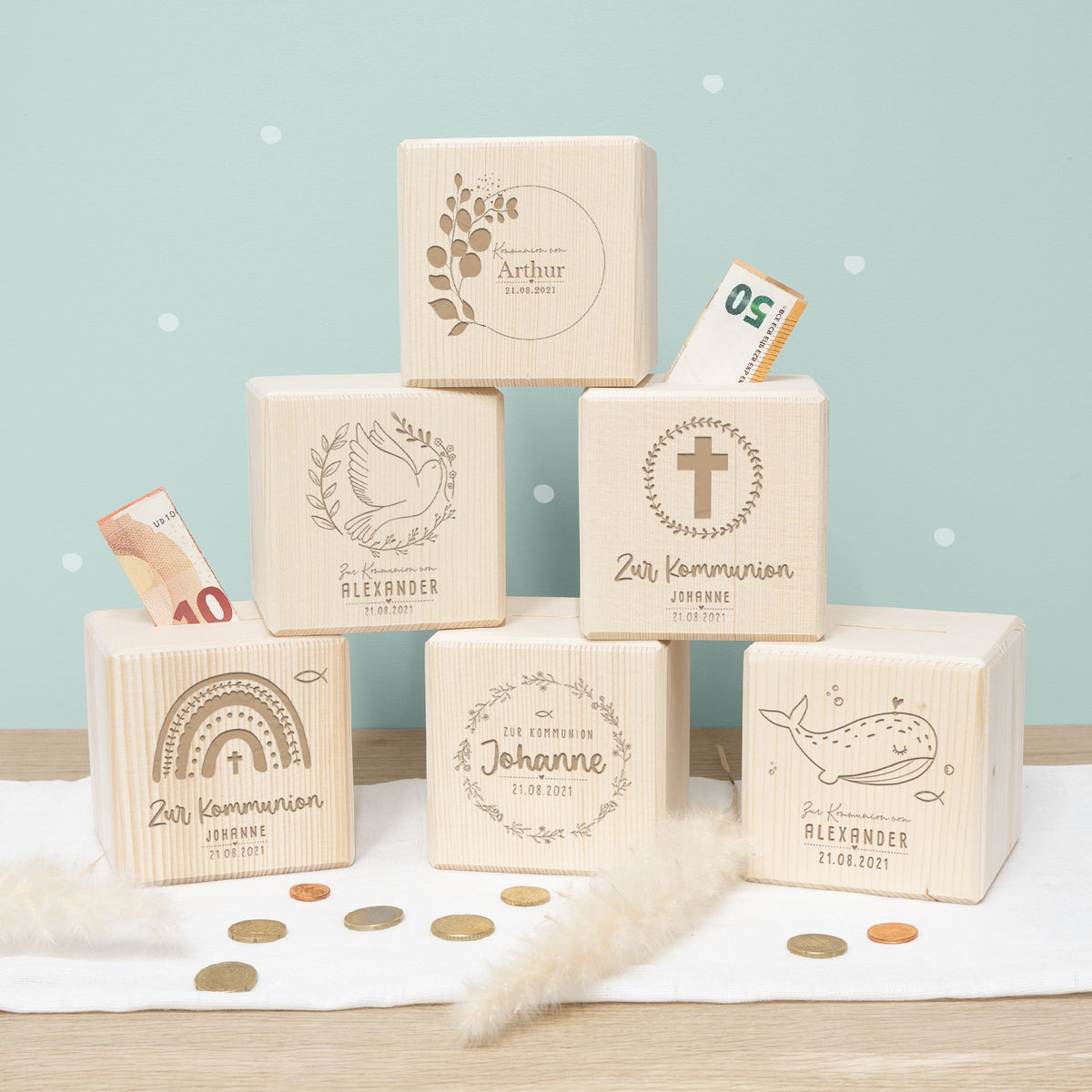 Personalisierte Holzspardose Geschenk zur Kommunion "Blumenkranz" Gravur