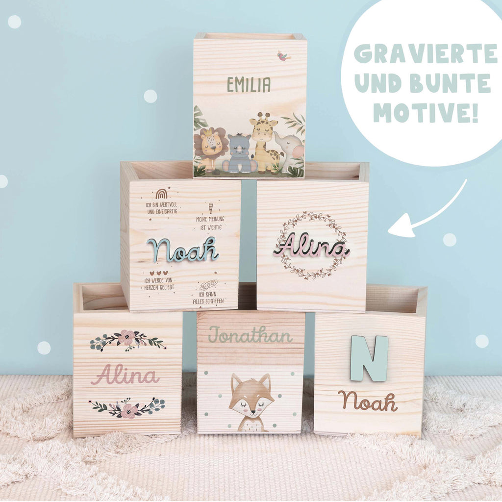 Personalisierter Stiftehalter "Safaritiere mit Girlande" bunt bedruckt