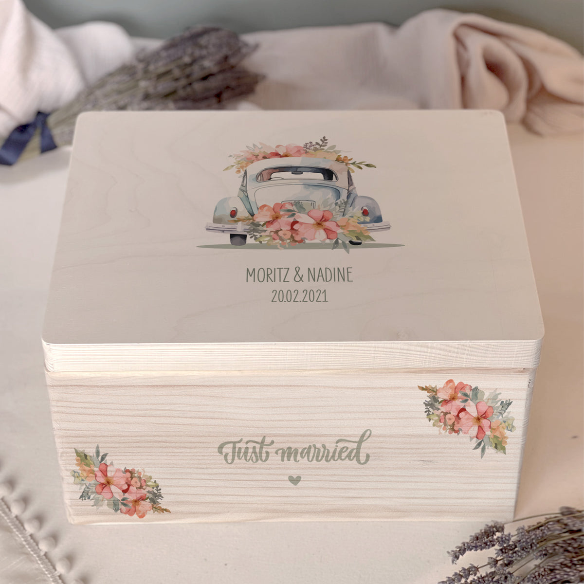Personalisierte Erinnerungsbox zur Hochzeit Aquarell "Auto mit Blumen"