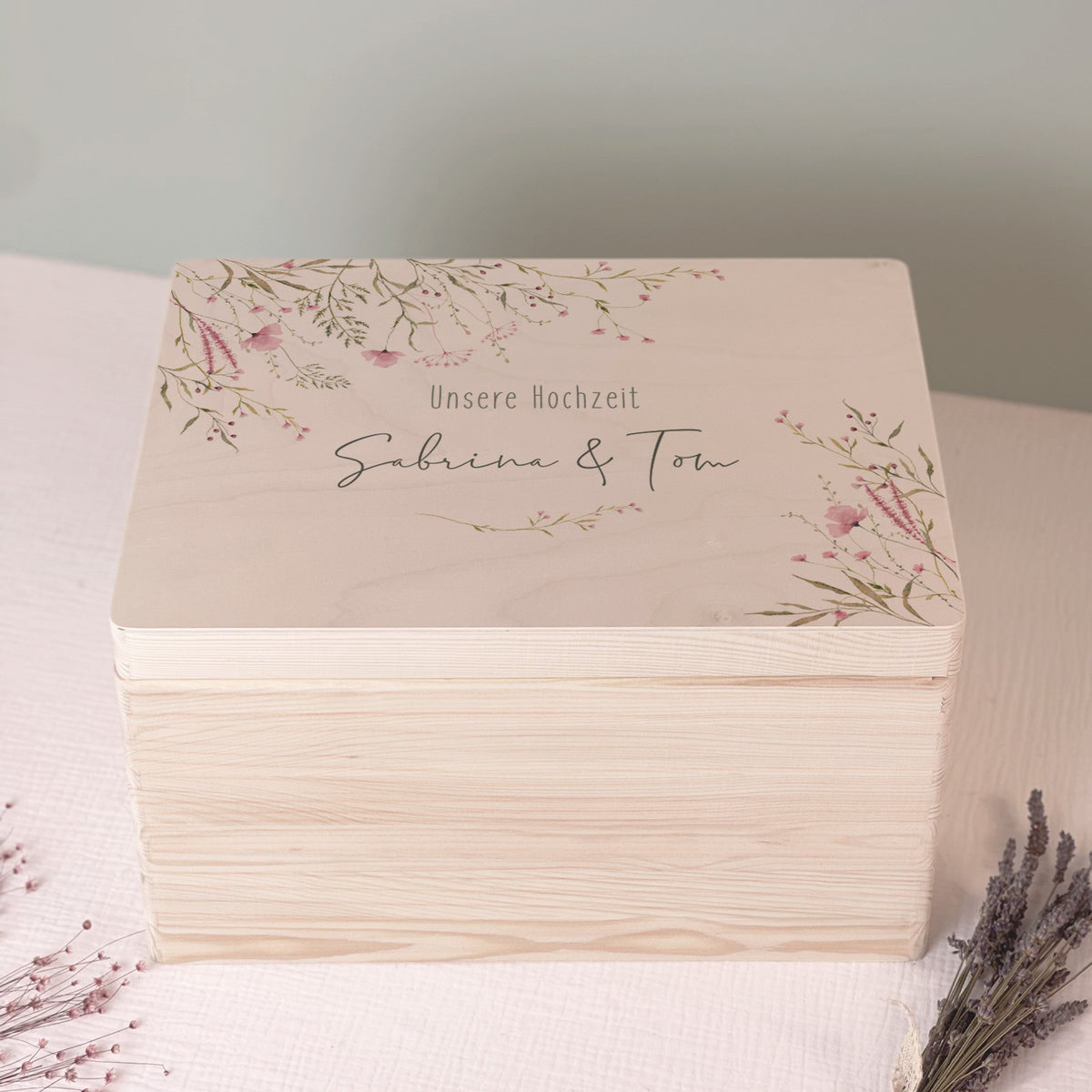 Personalisierte Erinnerungsbox zur Hochzeit Aquarell "Rosa Blumen in der Ecke"