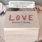 Personalisierte Erinnerungsbox zur Hochzeit Aquarell "LOVE Rot"