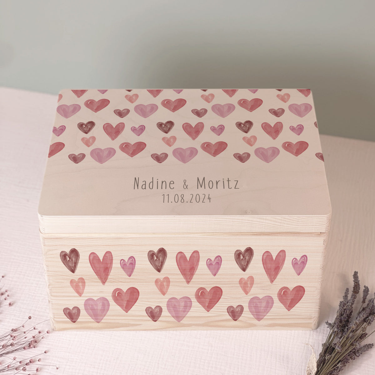 Personalisierte Erinnerungsbox zur Hochzeit Aquarell "allover Herzen"
