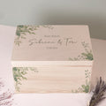 Personalisierte Erinnerungsbox zur Hochzeit Aquarell "Blätter in der Ecke"