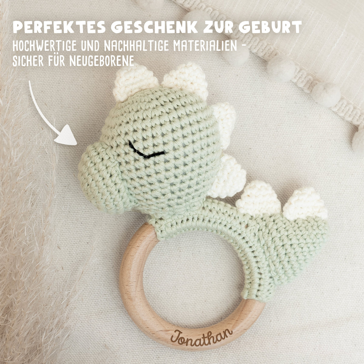 Personalisierte Babyrassel "Dino"