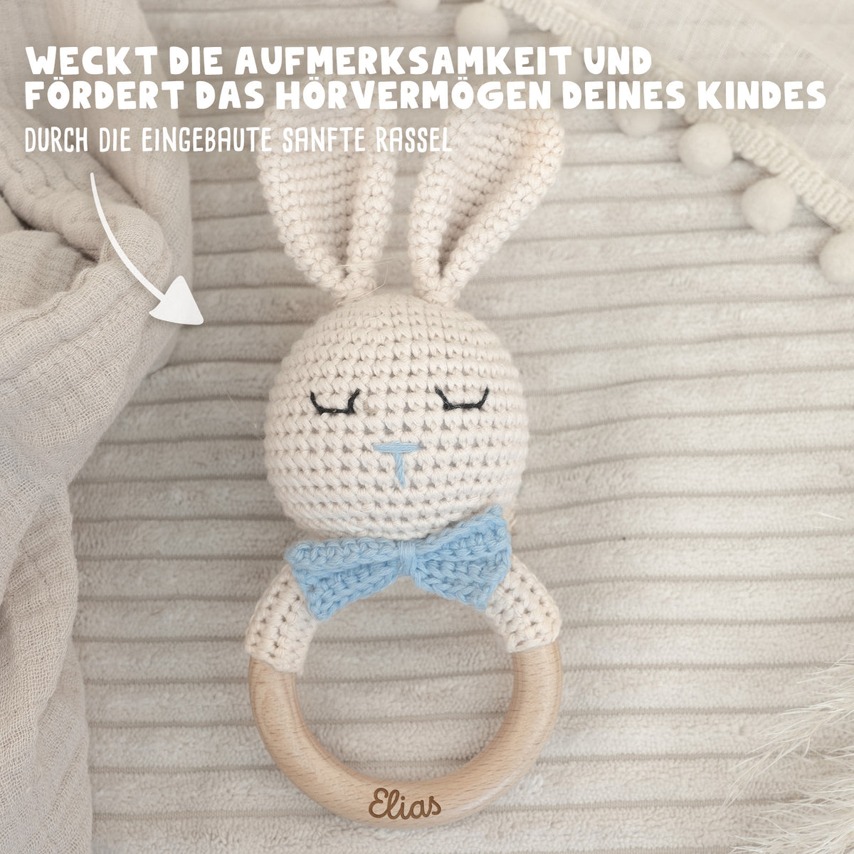 Personalisierte Babyrassel "Hasenjunge"