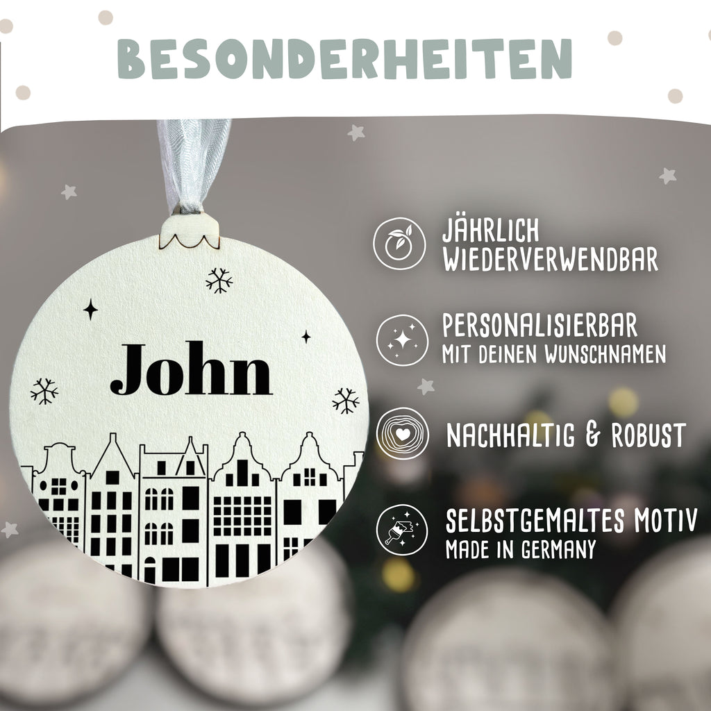 Personalisierte Weihnachtskugel Aquarell "Stadt"