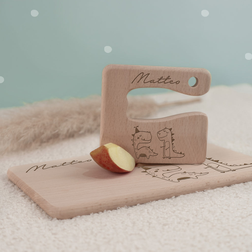 Personalisiertes Set aus Frühstücksbrettchen & Montessori-Kindermesser "Tierwelt"