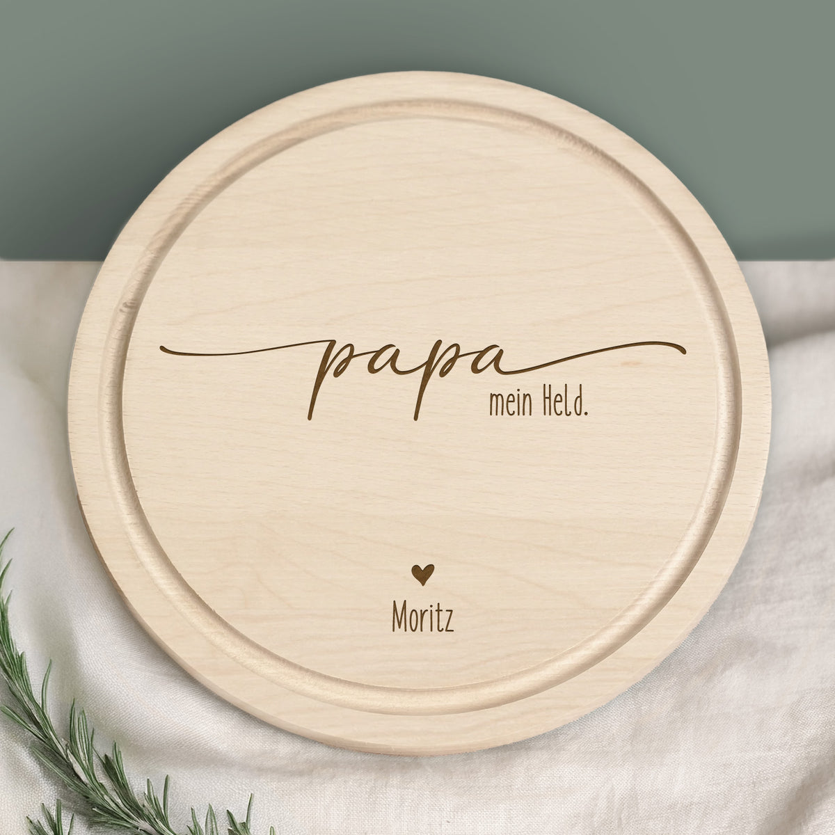 Personalisiertes Frühstücksbrettchen Rund Buche "Papa mein Held" Geschenk zum Vatertag Gravur