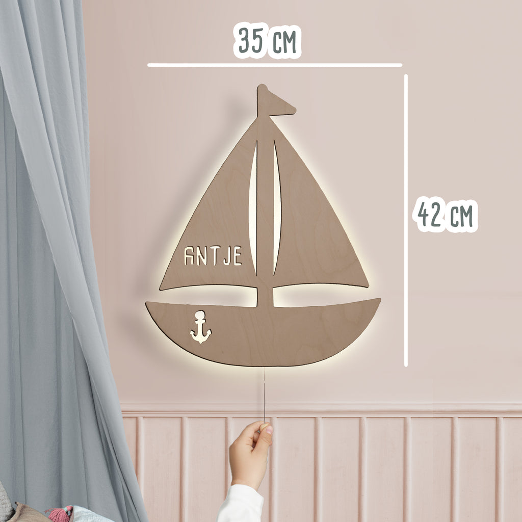 Nachtlicht „Saskia das Segelschiff“ personalisiert Laser