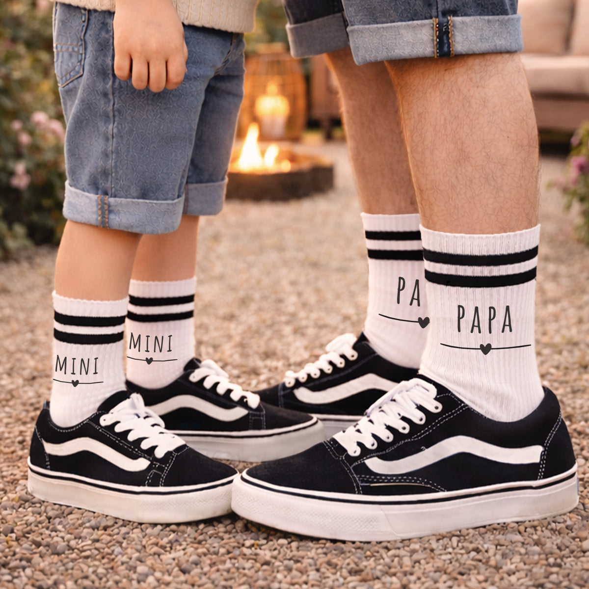 Personalisiertes 3er-Socken-Set "Mama, Papa, Mini" Dünne Schrift mit Herz