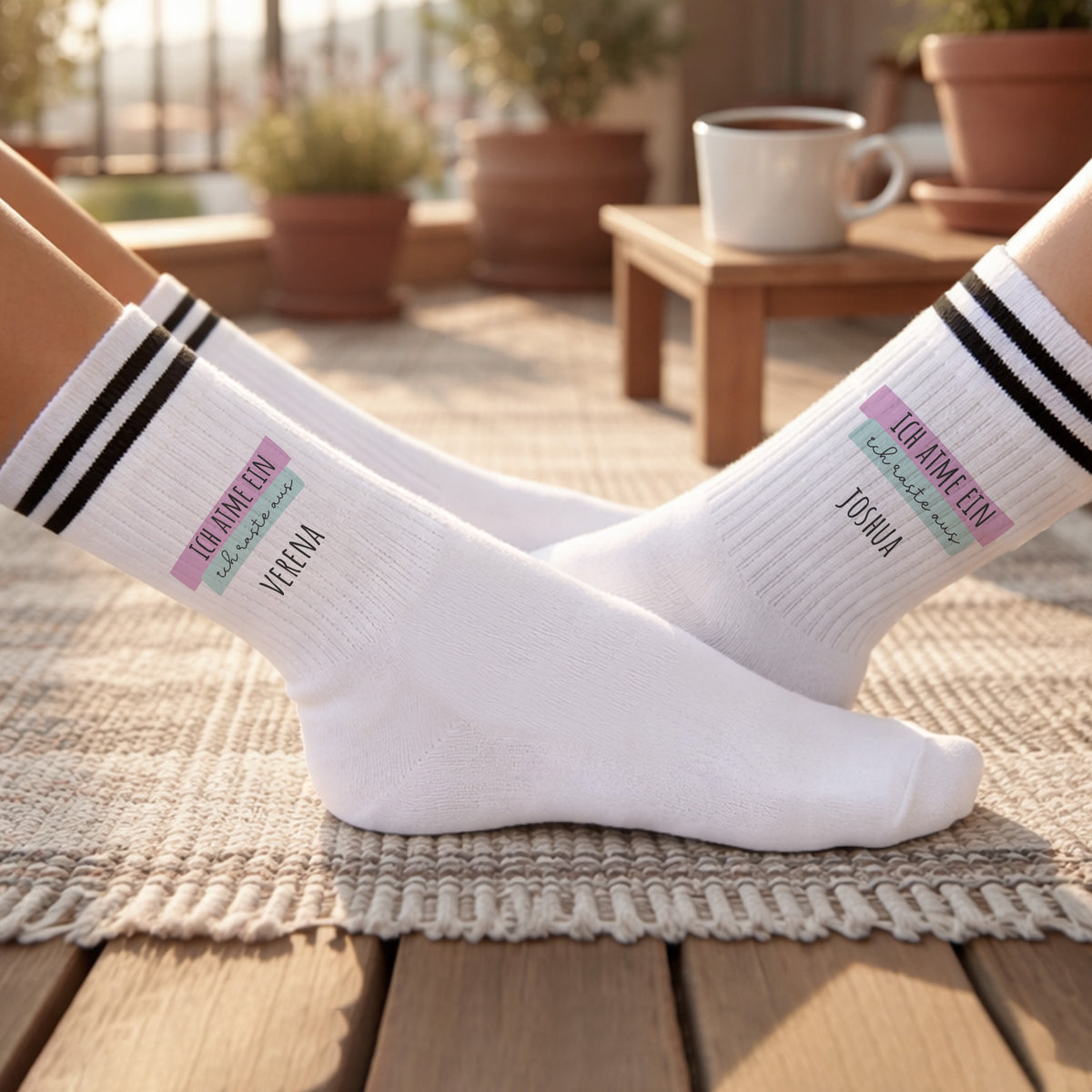 Personalisierte Socken für Erwachsene "Einatmen, Ausrasten"
