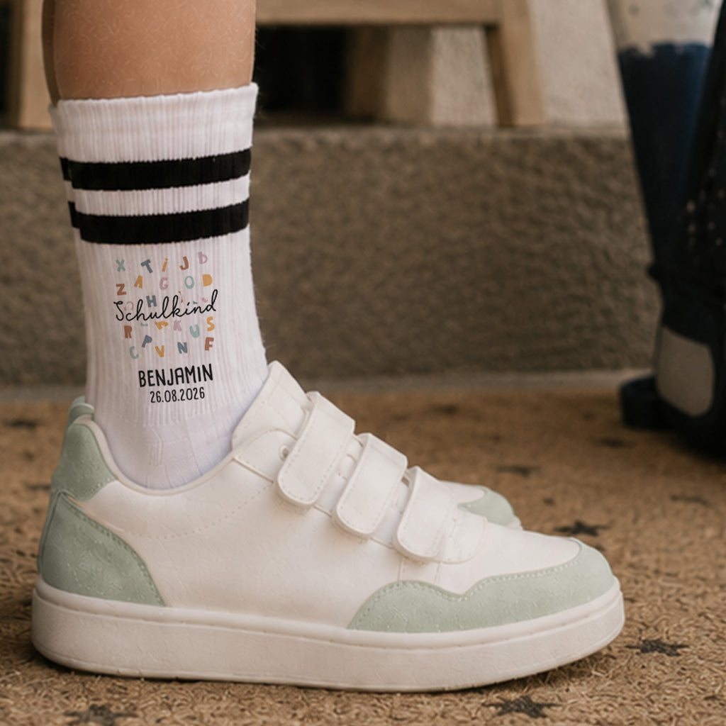 Socken für Kinder zur Einschulung „ABC Wolke“ personalisiert Sublimation