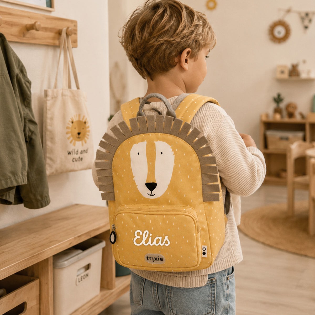 Trixie Rucksack „Mr. Lion“ Plott
