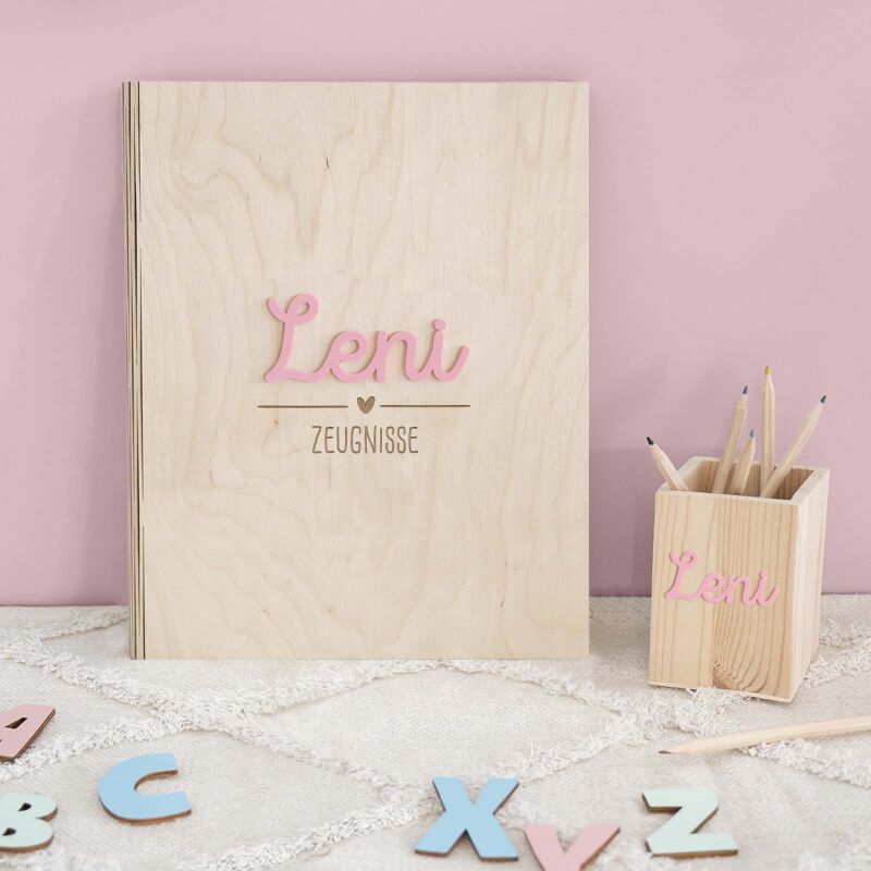 Zeugnismappe Holz Ringbuch mit 3D-Name "Stern oder Herz"