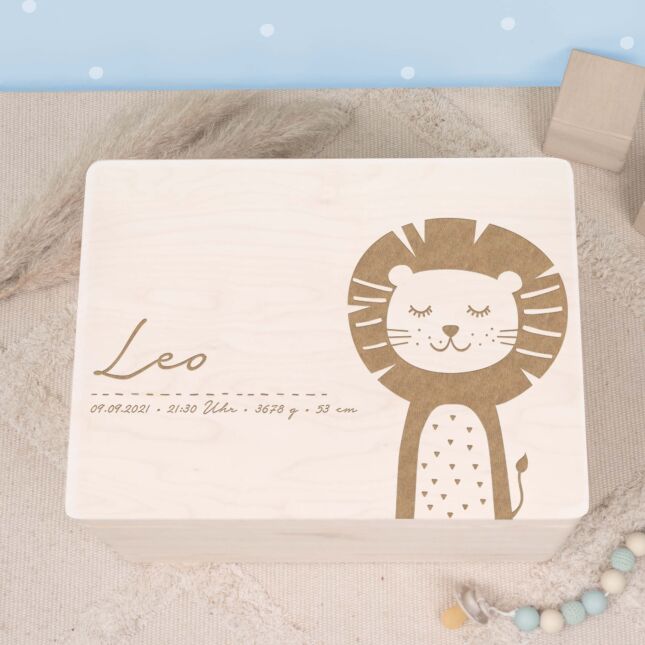 Memory box "Lion" personalized for child & baby L (40x30x23 cm) without handgrip