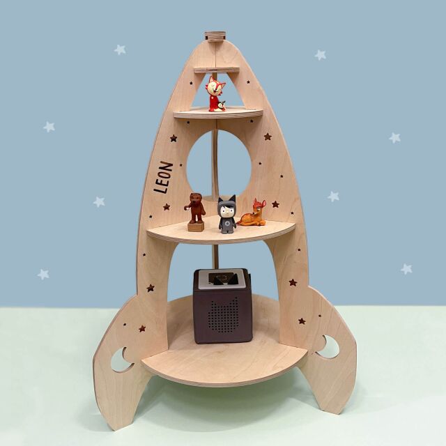 Personalized childrens shelf &quot;spaceship&quot;...