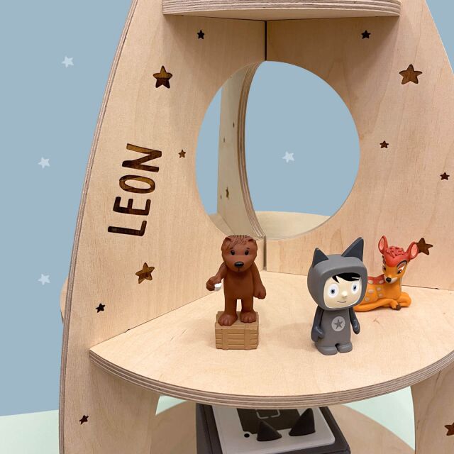 Personalized childrens shelf "spaceship" suitable for Toniebox and Tonie figures
