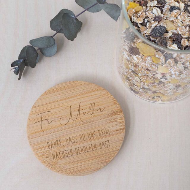 Stock jar &quot;Thank you&quot; for teacher or educator