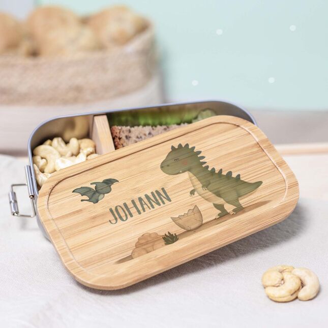 Lunchbox "Lion" personalized for children Metal box with bamboo lid