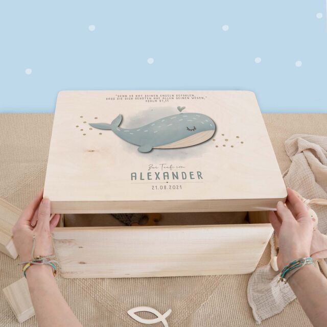 Memory box "whale" watercolor personalized for child & baby