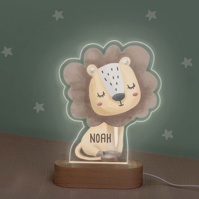 Buntes LED Kinder Nachtlicht Personalisiert Löwe-Form aus Acrylglas mit USB-Anschluss